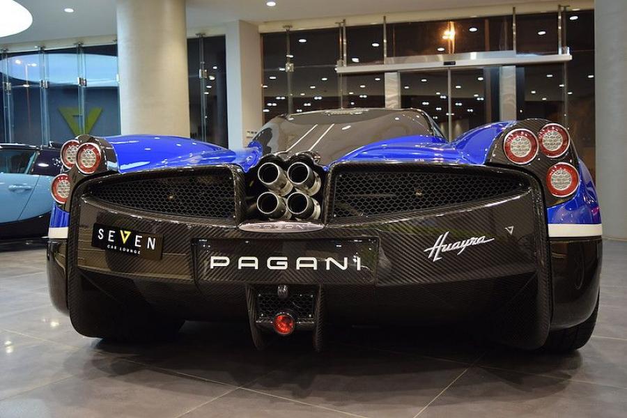  Pagani Huayra (001) 2013 года  (фото 7 из 13)